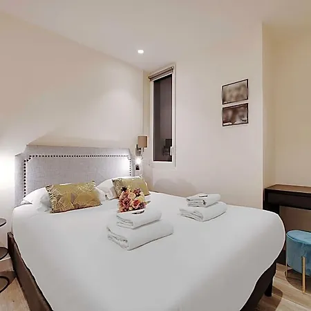 Modern - 2br6p - Enfants-rouges Hotel